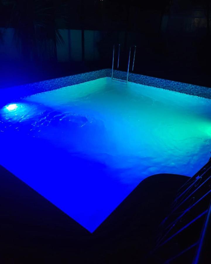 The Perfect Stays- Lal Mahal Villa With Disco Pool Lonavla Zewnętrze zdjęcie